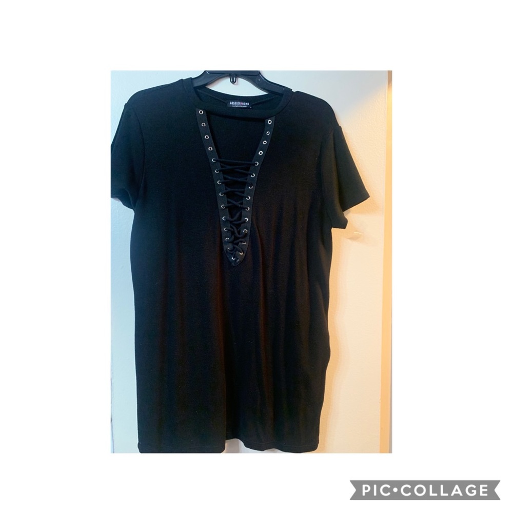Black t-shirt with cross detailing